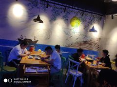 大堂-小小河边鱼(天润城店)