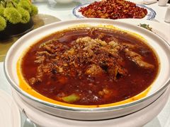 -渝信川菜 · 川味家常菜(财富购物中心店)