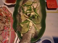 -Thiw Soen Seafood Restaurant