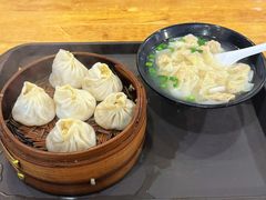 蟹粉汤包-常鲜德乐购迎桂馒头店(麻巷公寓店)
