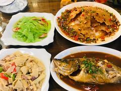 -缘来聚·徽菜名店(黄山宏村店)