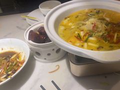 -小菜园新徽菜(镇江丹阳吾悦店)
