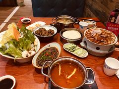 -龙聚德北京烤鸭(沙坪坝华宇A馆店)