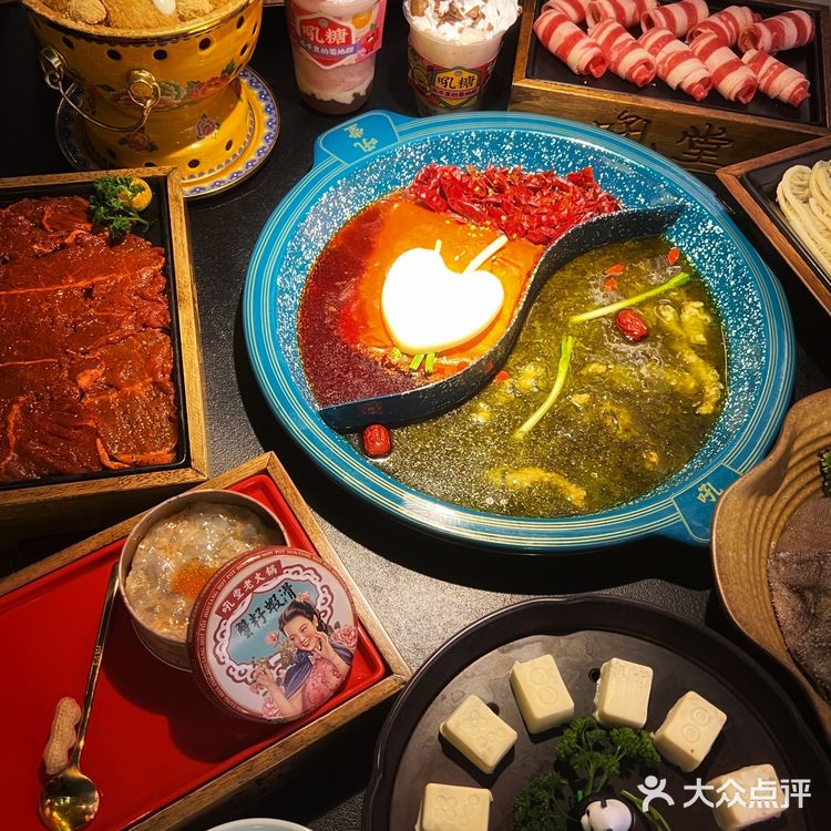 成都排队王来郑州了！甜品全部9.9r