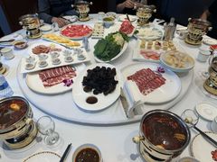 -澳洲肥牛火锅(转盘路店)