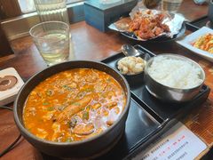 -米屋石锅拌饭(师大店)