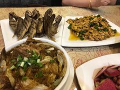 -小锅饭豆腐馆(建大店)