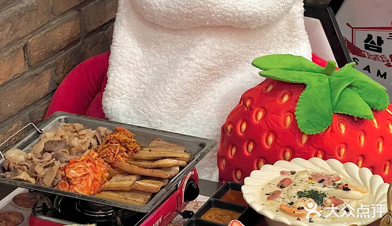 上海！奶油黑松露年糕好吃疯了！不愧是上海！
