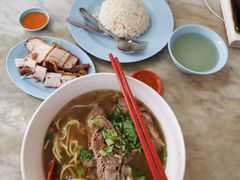牛腩面-丽丰茶冰室