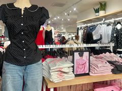 -Hollister(希慎广场店)
