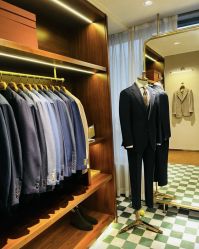 -优刻西服西装定制(金轮国际广场店)