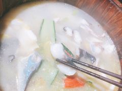 -秋语木桶鱼.酸菜鱼(开发区火车站店)