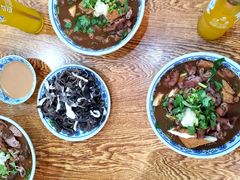 卤煮火烧-门框胡同百年卤煮(新街口店)