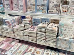 -杭州东升服装小商品市场