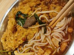 -柳州肥姨妈大骨螺蛳粉(双阳路店)