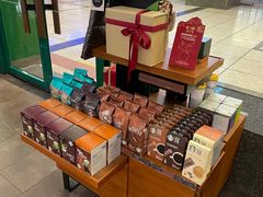 零售区-星巴克(北京远大路金源燕莎店)