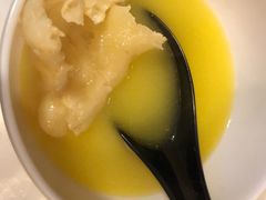 -鲜入围煮花胶鸡海鲜火锅