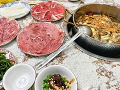 -乳仔牛牦牛汤锅 烤羊排(松潘古城店)