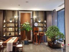-凤凰园烤鸭店·唐山菜·传承花椒肉(老唐丰路店)