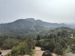 -灵岩山风景区