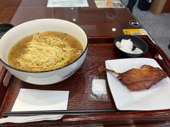 -百年老字号·观振兴蟹黄面·三虾面·苏式面(观前街富仁坊巷店)