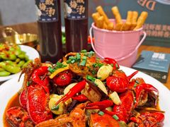 -鹏鹏虾庄·创新土鸡火锅(坪山高铁站店)