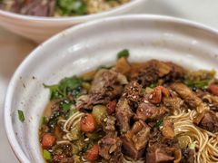 -阿阳牛腩腌面店