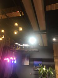 -MOVAN  HAIR莫凡匠人发型屋