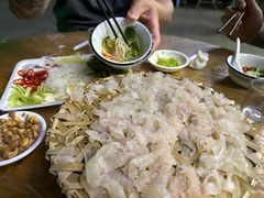 -官塘陈记鱼生·潮汕砂锅粥·牛肉火锅(潮枫路总店)