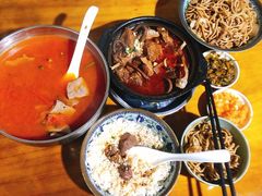 -老秦盖浇饭鸭子饭(回音必小区店)