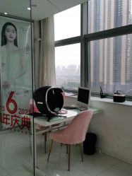-莲姿娜·半永久纹眉皮肤管理