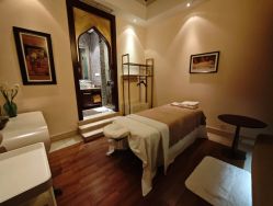 -尊尚柏丽美容SPA