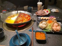 -湊湊火锅·茶憩(打浦桥日月光店)