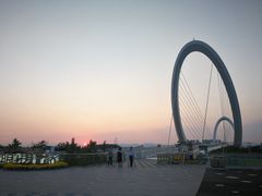 -南京眼步行桥