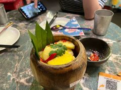 -浩海火燒雲傣家菜(静安芮欧店)