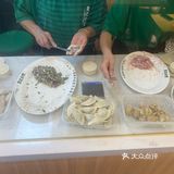 一碗热腾腾的鲜美饺子
