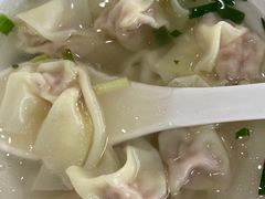 -珊珊小笼馆(仙霞路店)