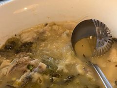 -严记小天府酸菜鱼(西四路店)