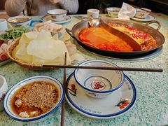 -鸿姐老火锅(疁城新天地店)