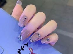 -悦指间美甲美睫