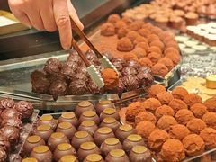 -Laderach 莱德拉(上海环贸iapm店)