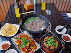 -乐山食古香跷脚牛肉