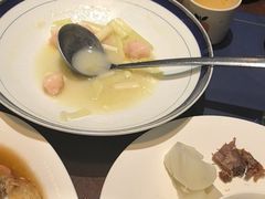 -湖畔鲁菜·二十年老字号餐厅(大明湖店)
