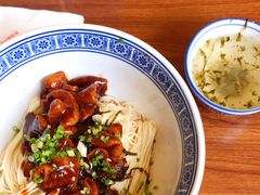 -沪西老弄堂面馆(定西路店)