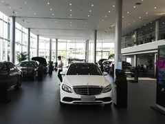-北京鹏龙大道奔驰4S店(纪家庙店)