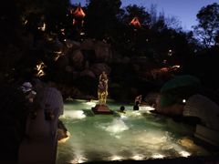 -七彩云南古滇温泉山庄