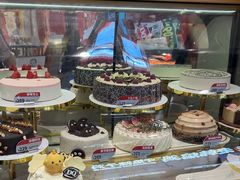 -DQ·蛋糕·冰淇淋(虹口龙之梦店)