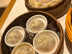 -馋三尺蟹粉小笼(人民广场店)