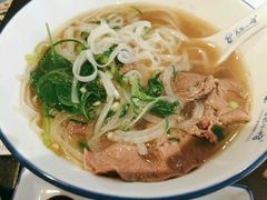 -美奈小馆·越南料理(中航城君尚购物中心店)