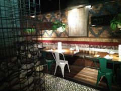 大堂-天山醉美辣子鸡(文艺路店)